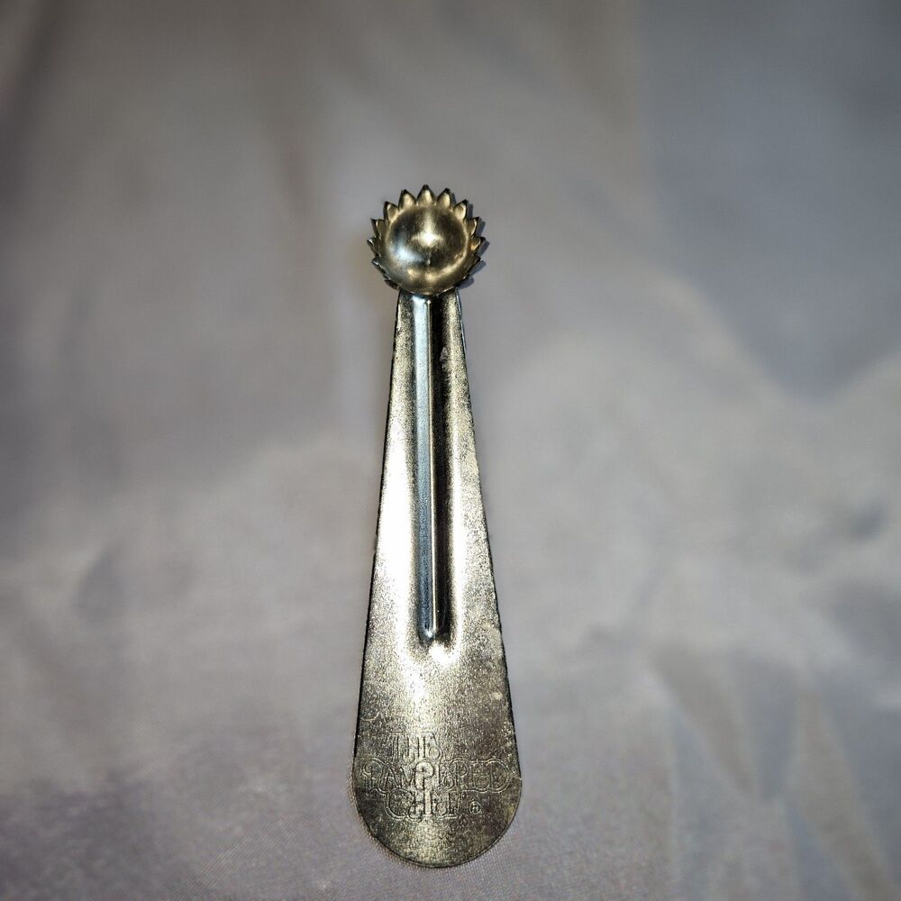 Pampered Chef Tomato Corer Stainless Steel Strawberry Huller Vintage 1170 USA